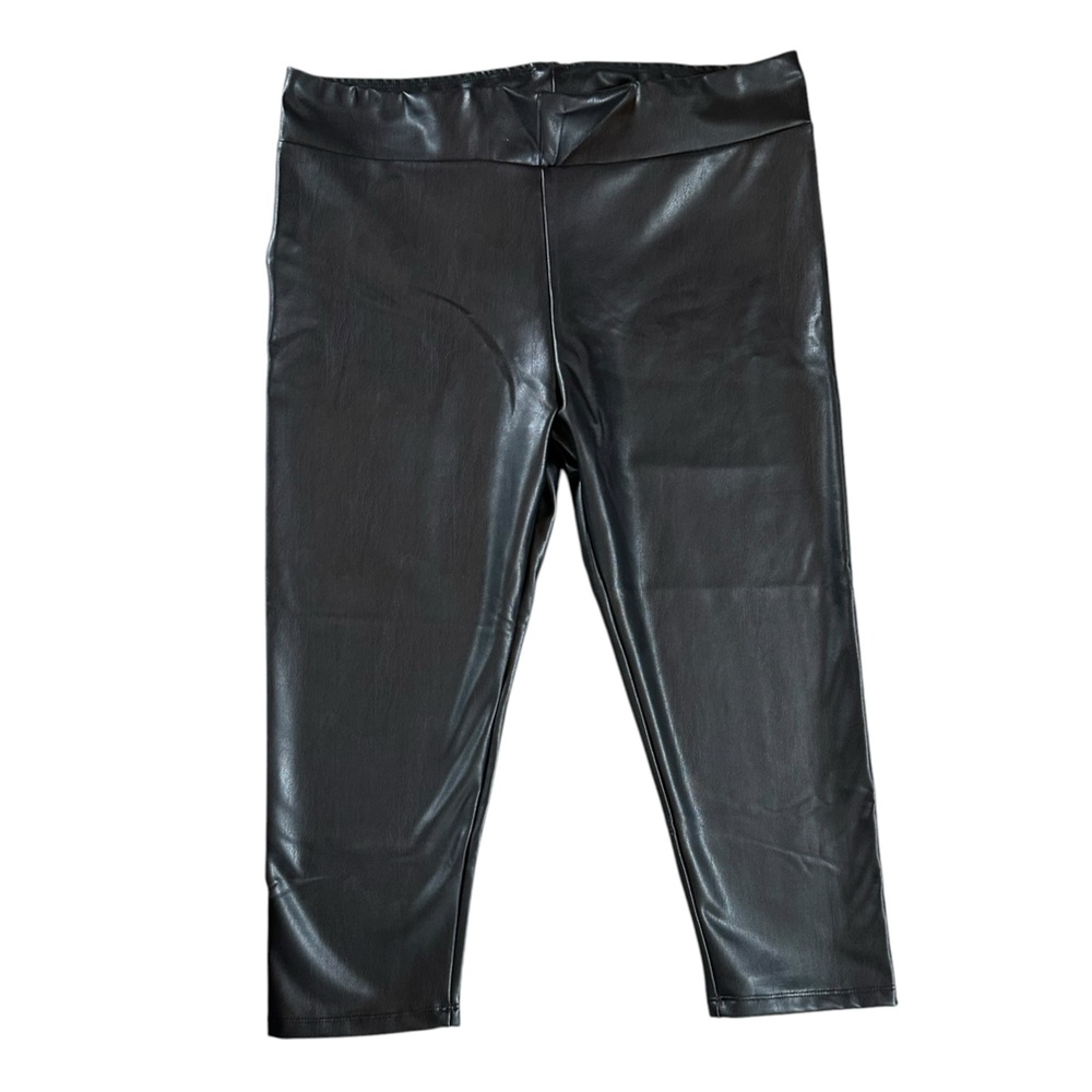 WHITE BIRCH black faux leather stretch crop leggings size 2X